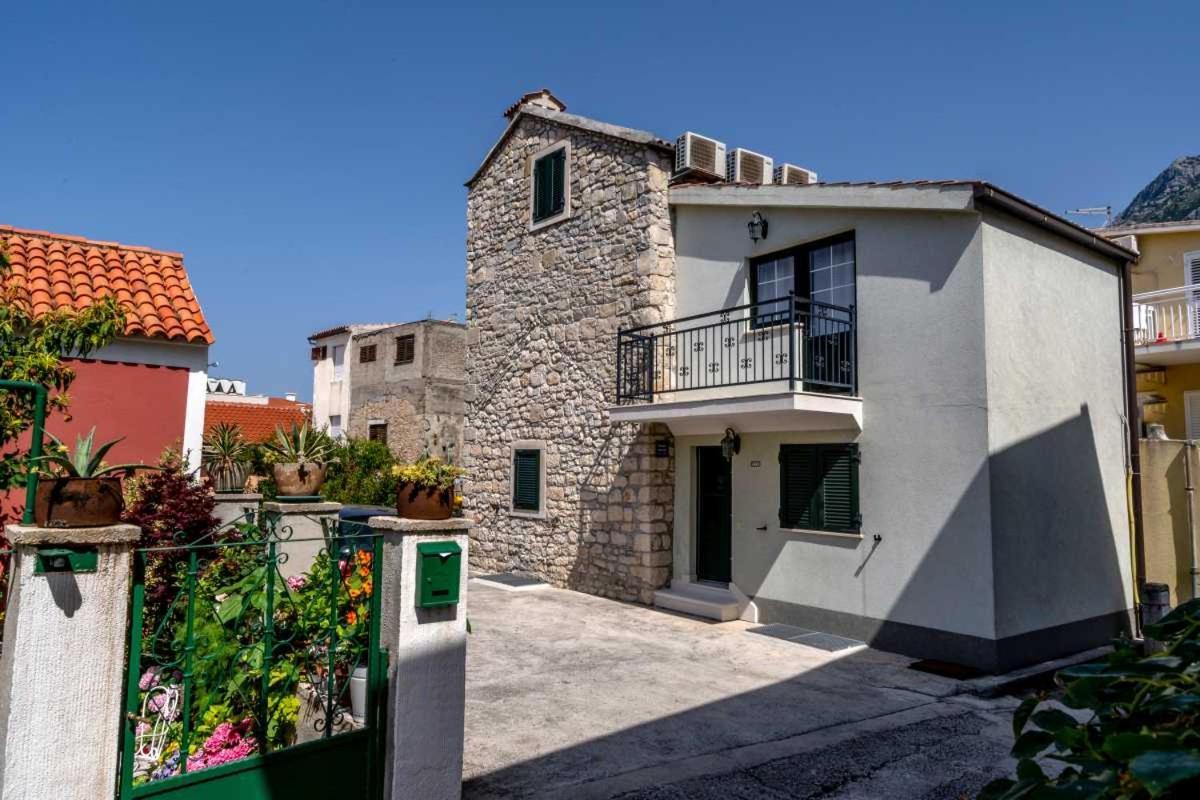 Apartments Inn Baška Voda المظهر الخارجي الصورة